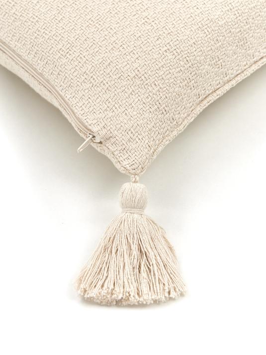 30x50 Kuddfodral med dekorativa tofsar - Beige