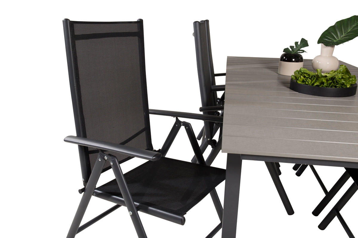 Levels Matbord med Break Stolarna – Bord: 75x224x100 Stol: 62x107,5x55