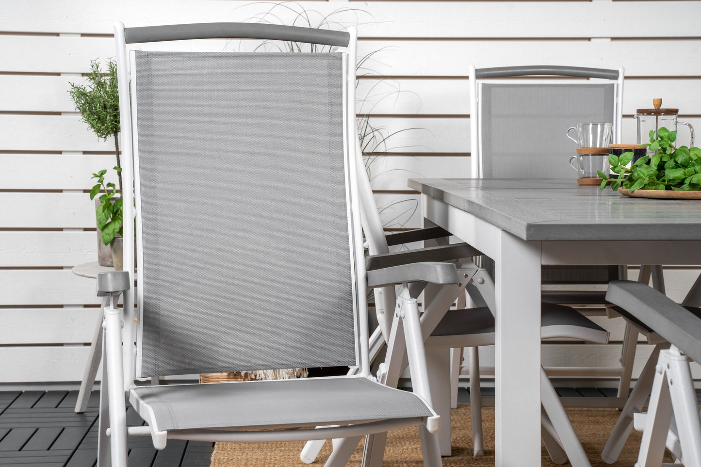 Albany Matbord med Albany Stolarna Matgrupp