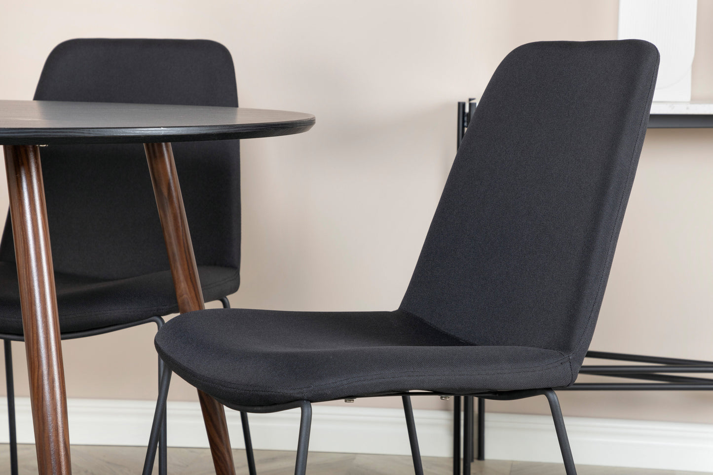 Plaza Matbord med Muce Stolarna Matgrupp