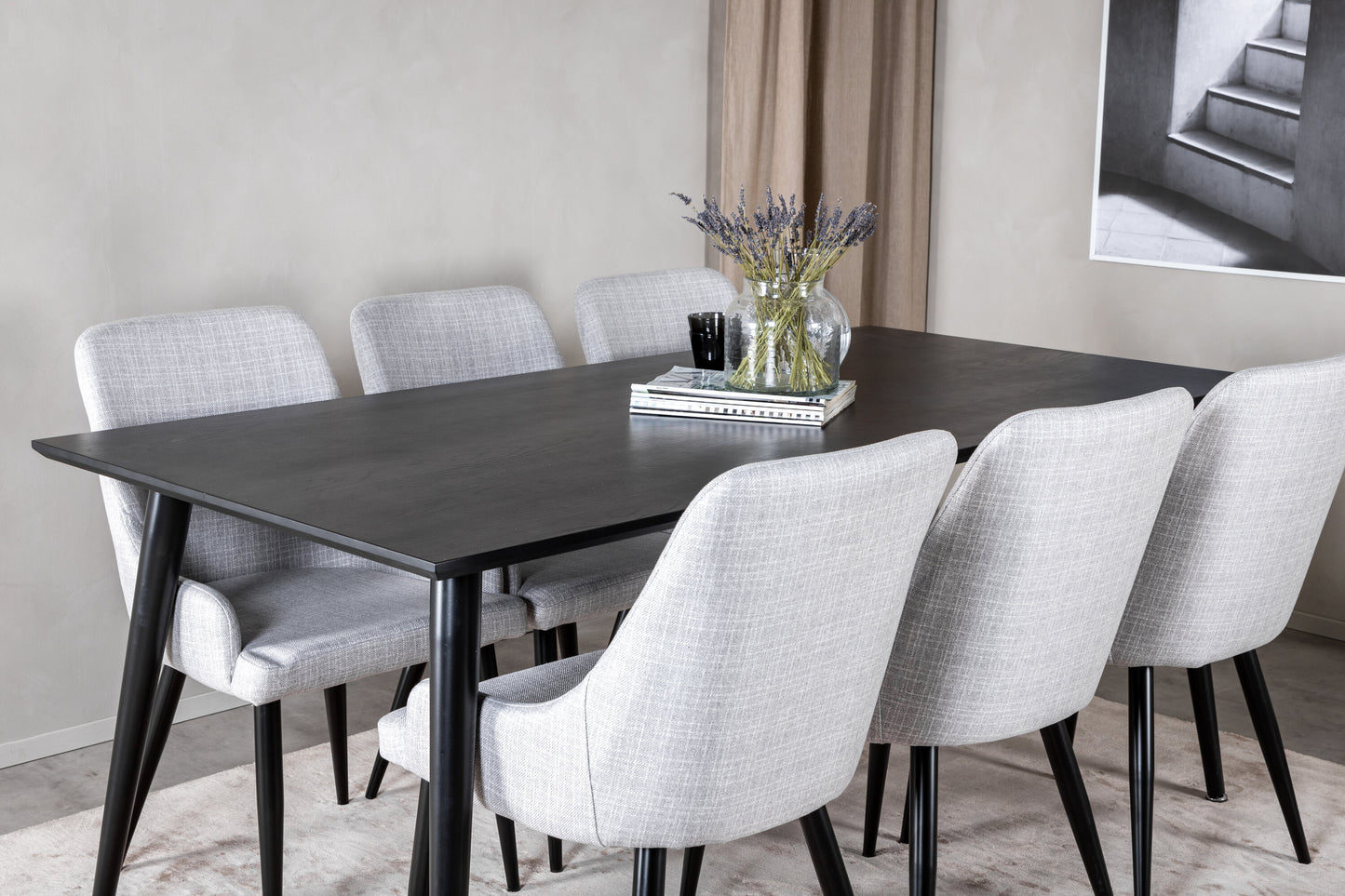 Dipp Matbord med Plaza Stolarna Matgrupp