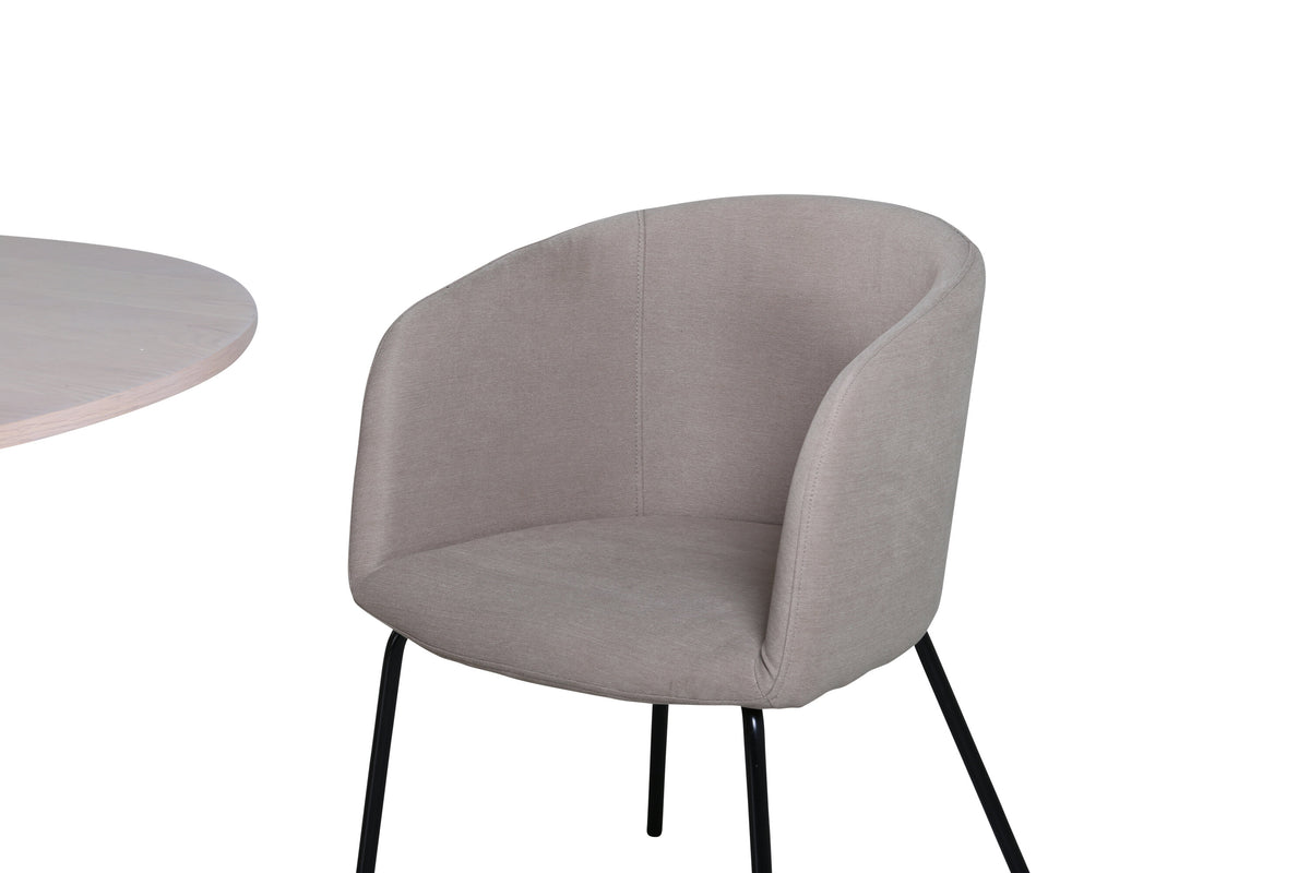 Bianca Matbord med Berit Stolarna – Bord: ⌀110 Stol: 55x78x55