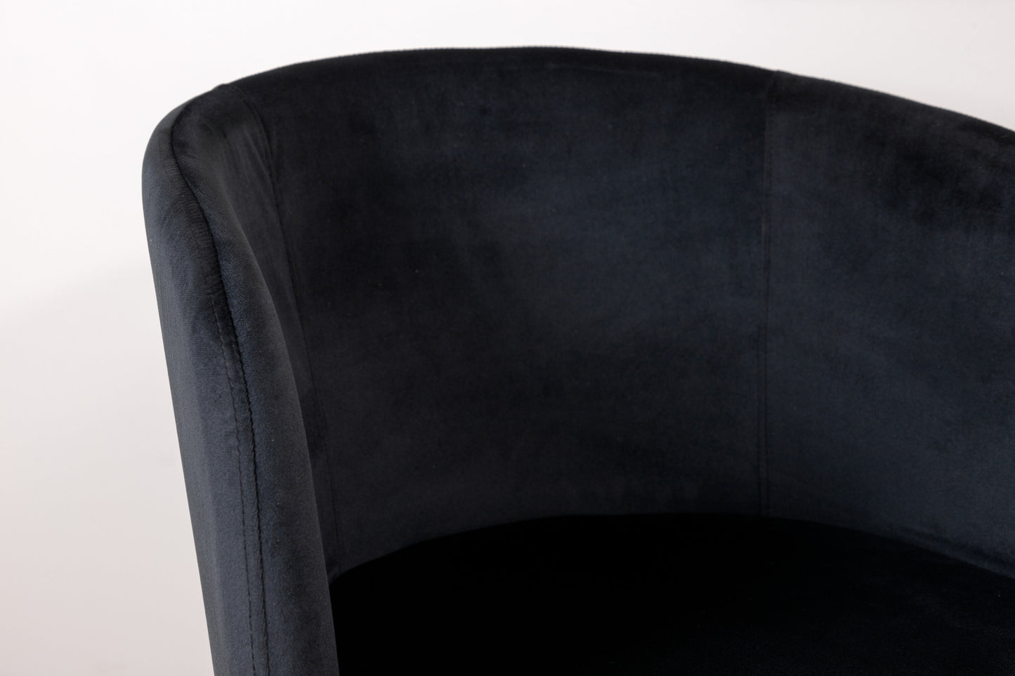 Berit Matstol – 55 x 78 x 55