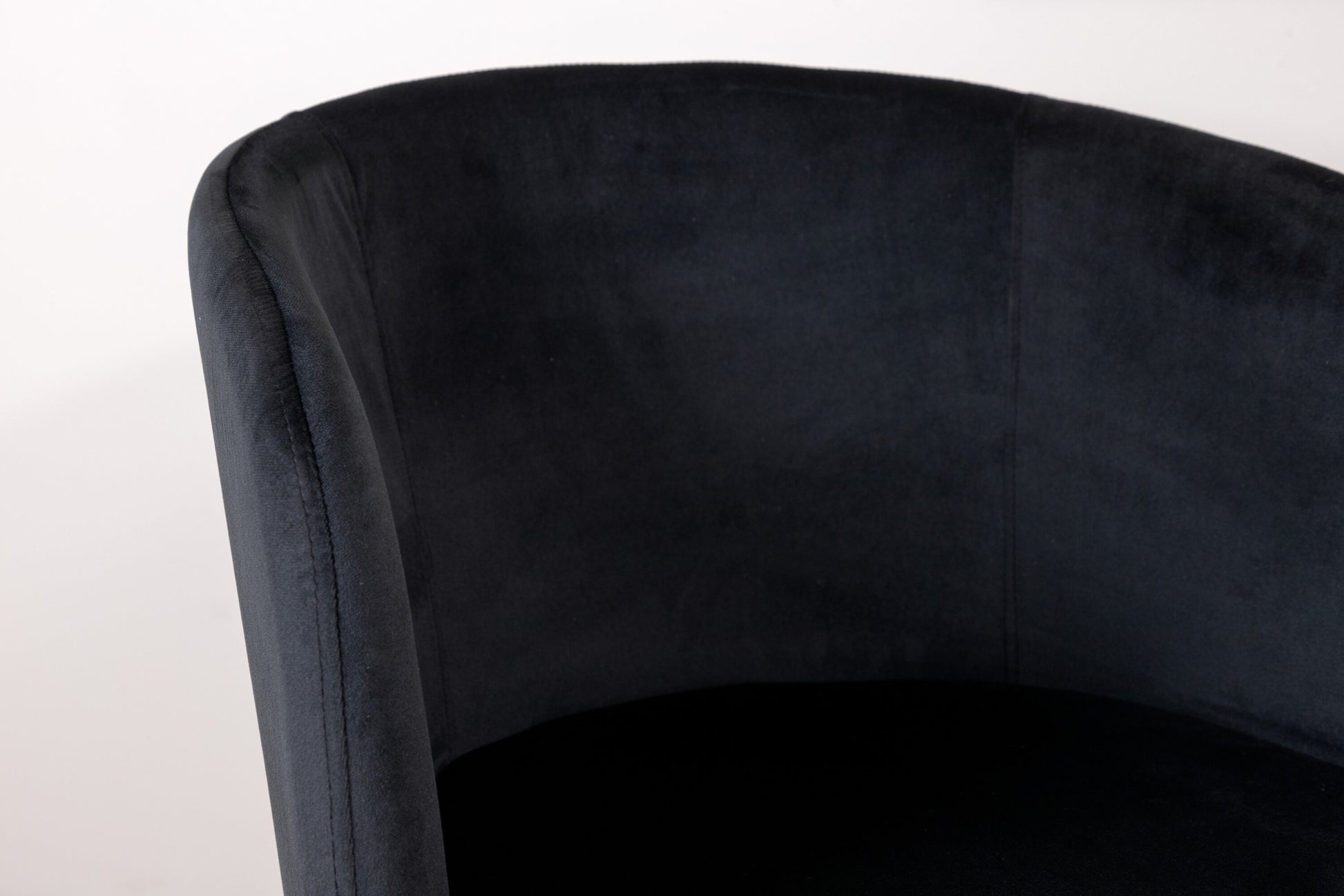 Berit Matstol – 55 x 78 x 55