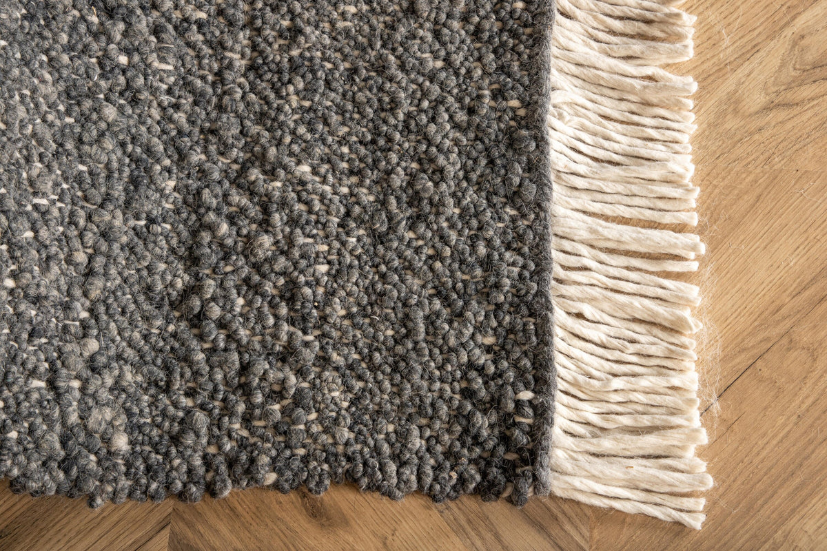 Betina Matta – 250 x 80