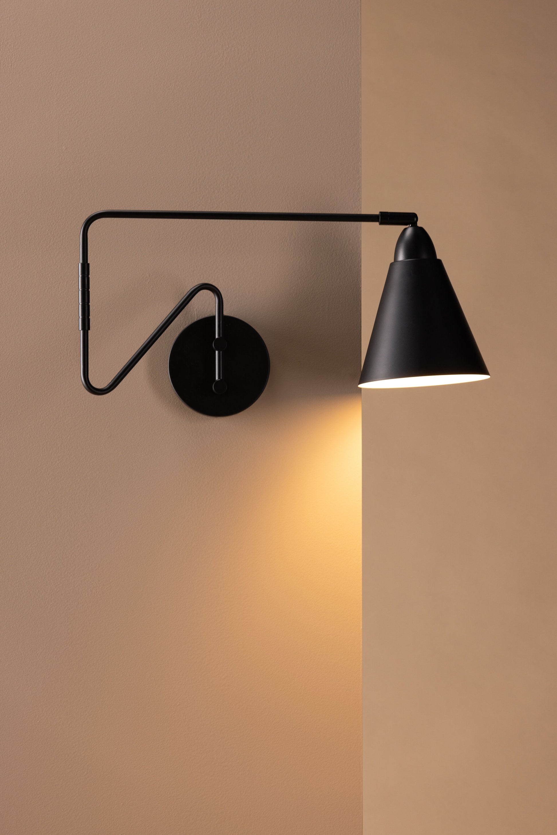 Amicola Belysning Vägglampa