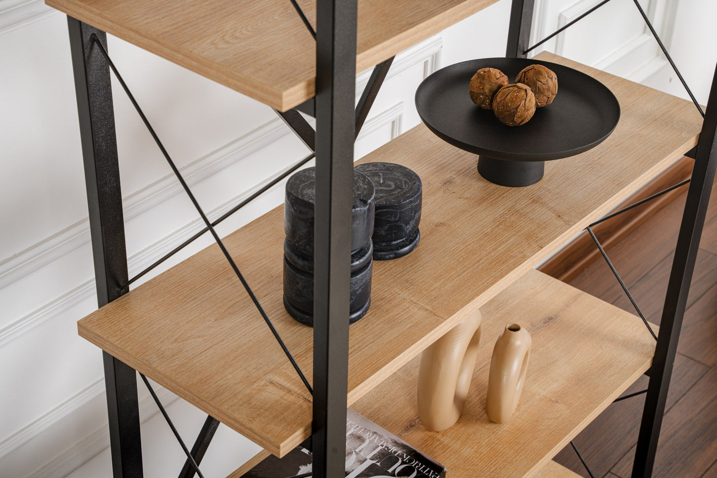 Elysian Hylla - Oak, Black