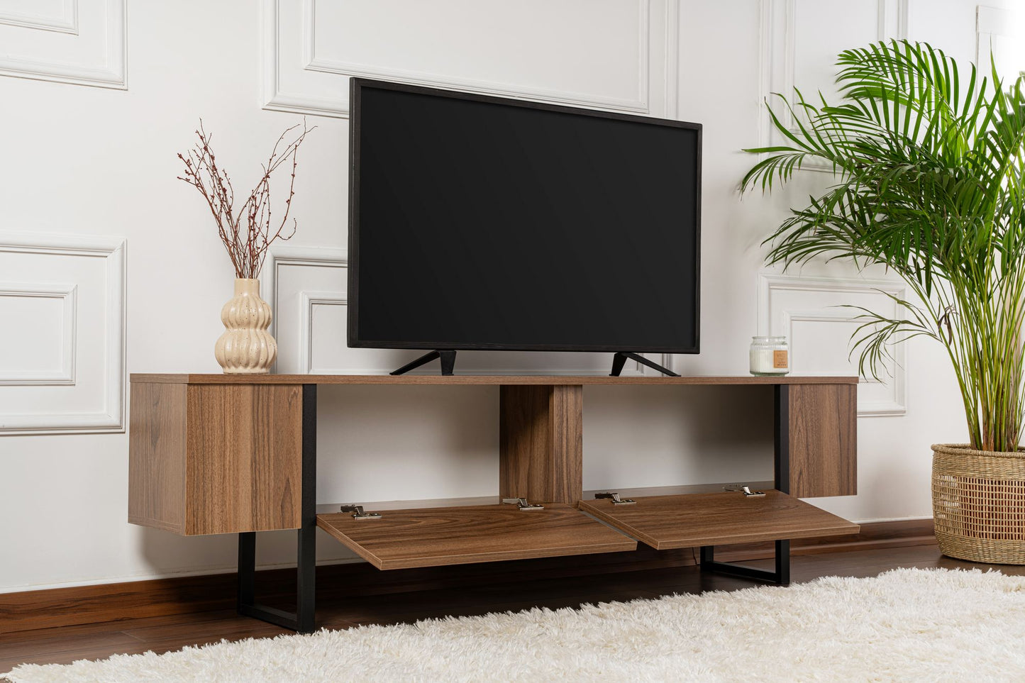 Serenity Tv-bänk - Venezia Walnut, Black