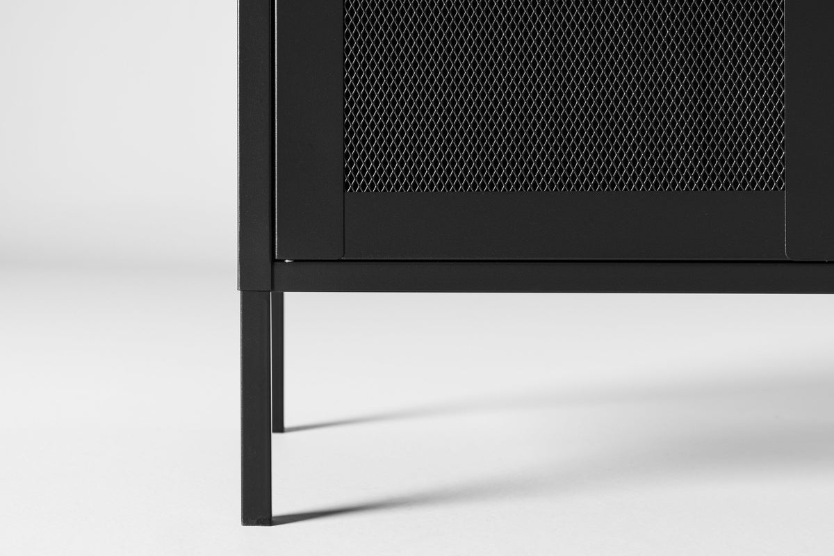 Misha Skåp – 40 x 101,5 x 80