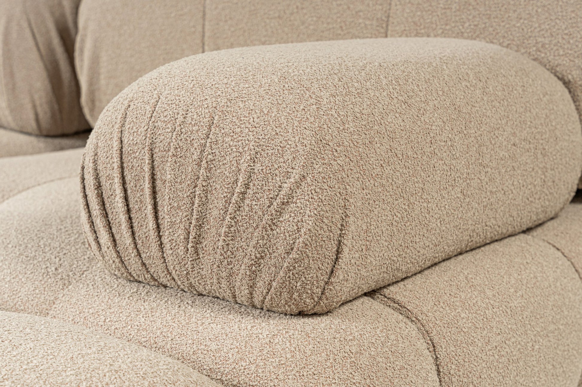 Doblo 3 Seater with Pouffe ( L1-O1-1R-Pouffe) hörnsoffa