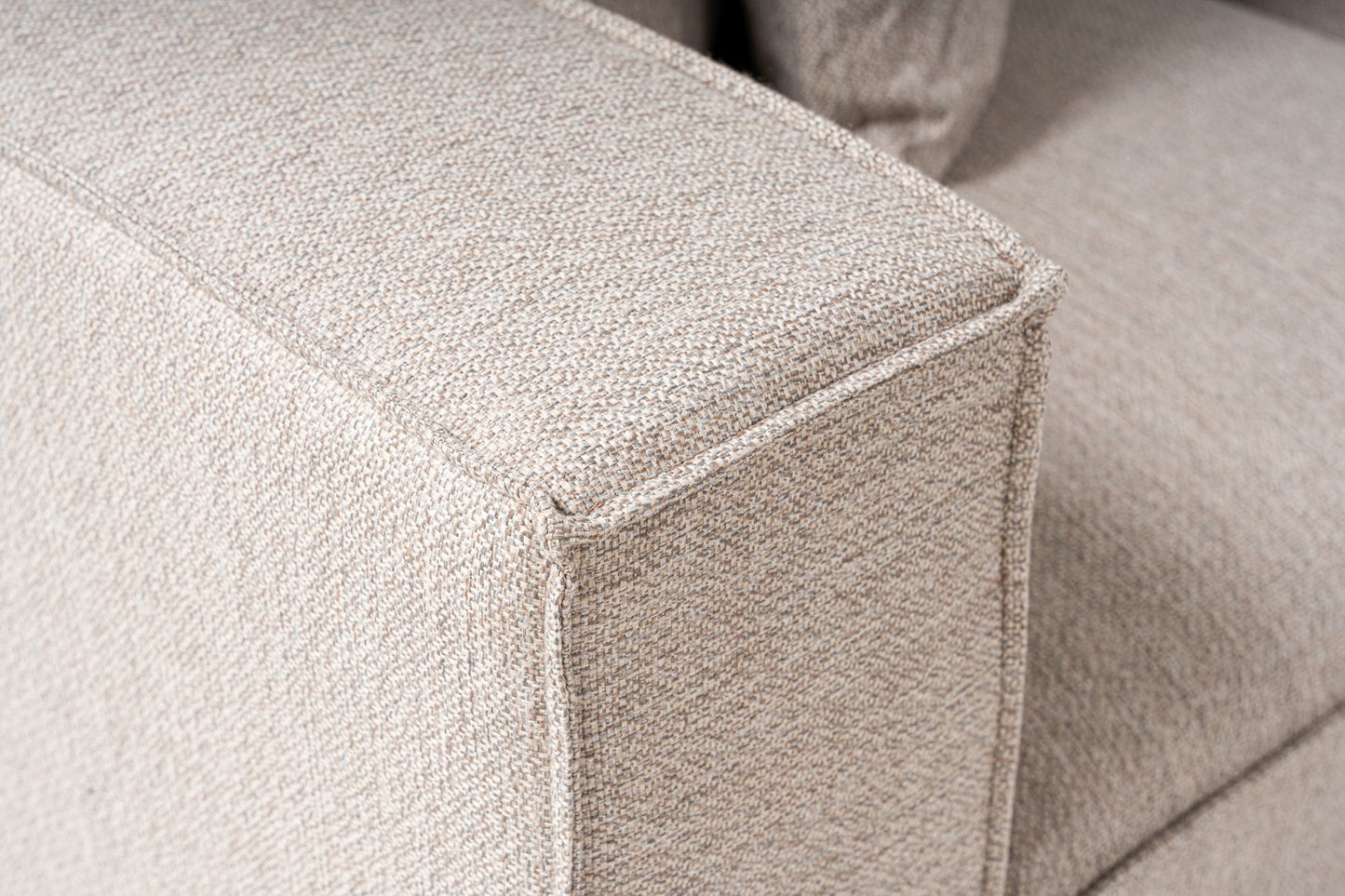 Sora (L1-O1-O1-1R-POUFFE ) hörnsoffa