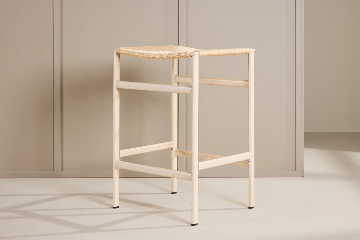 Polly Barstol – 40 x 66 x 45