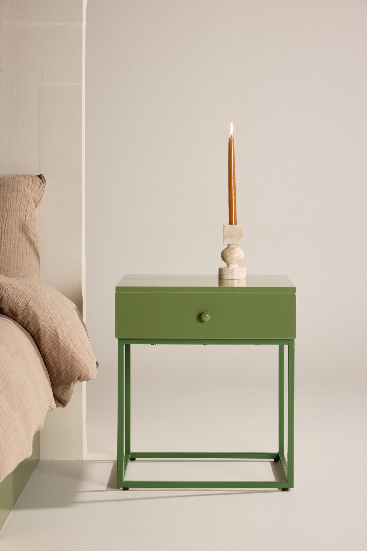 Bakal Sängbord – 41 x 41