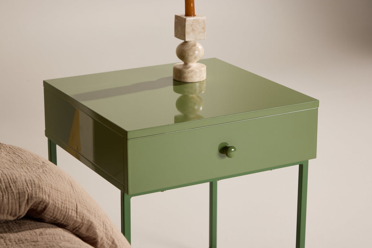 Bakal Sängbord – 41 x 41