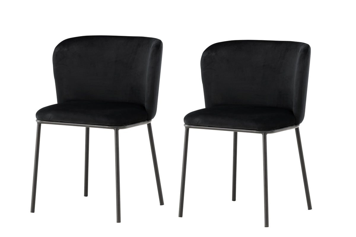 Edina Matstol – 60 x 77 x 53