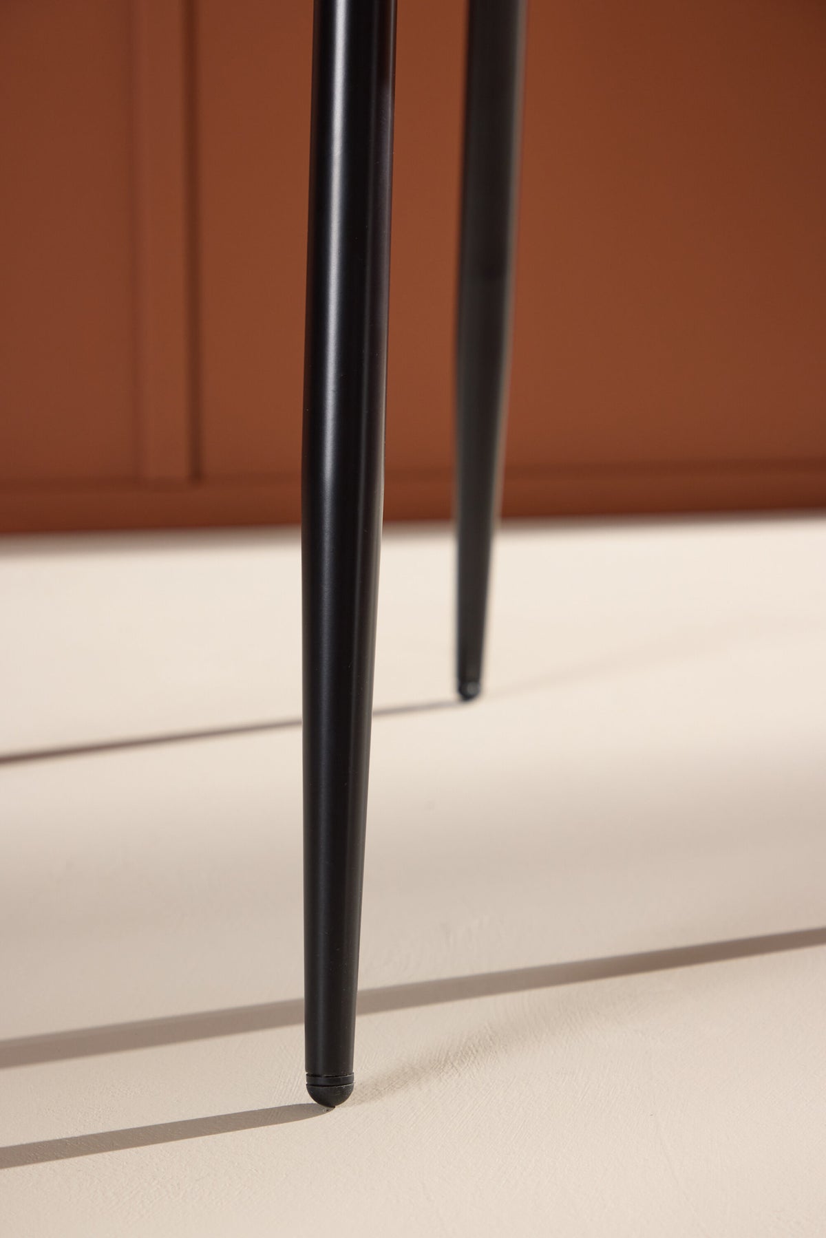Night Matstol – 56 x 83 x 48