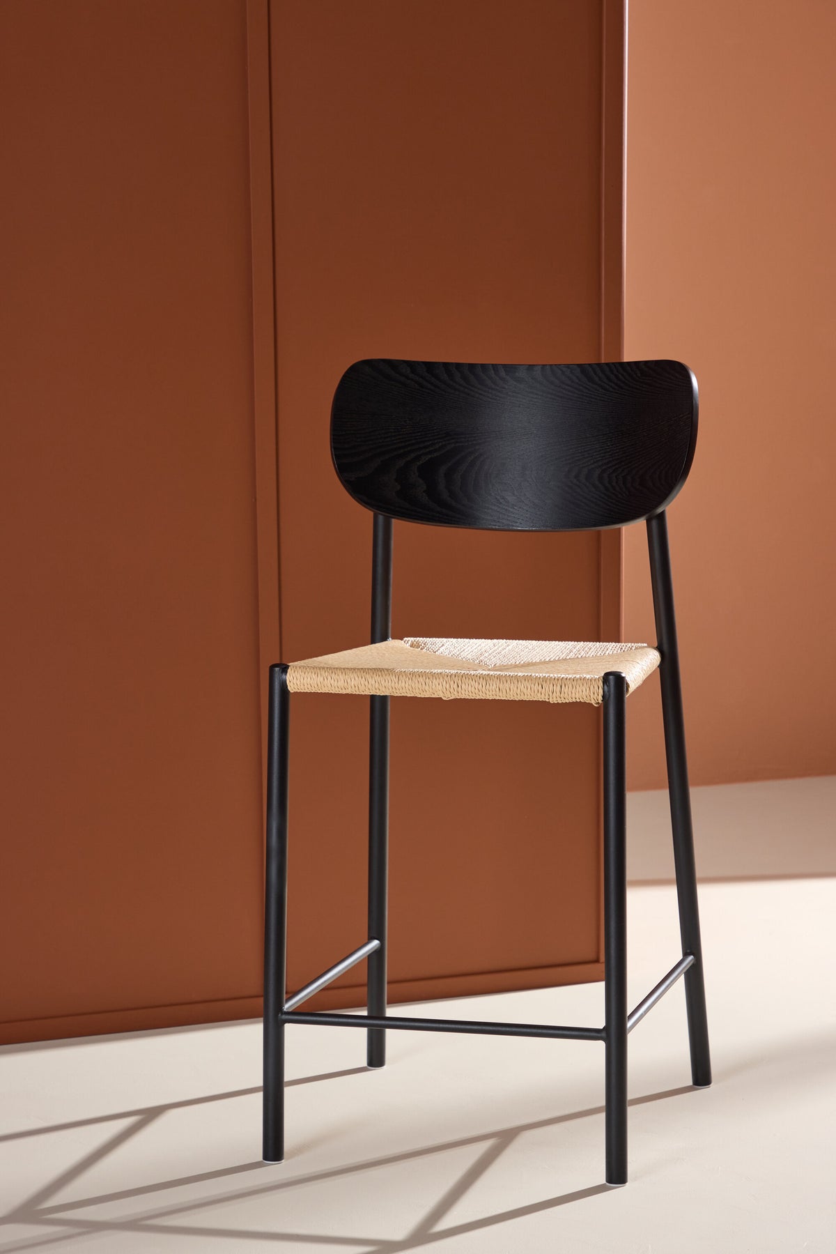 Polly Barstol – 55 x 101 x 52