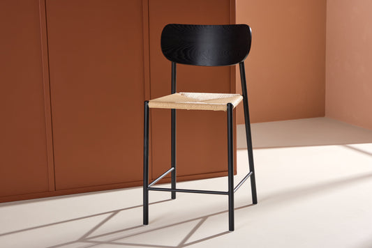 Polly Barstol – 55 x 101 x 52
