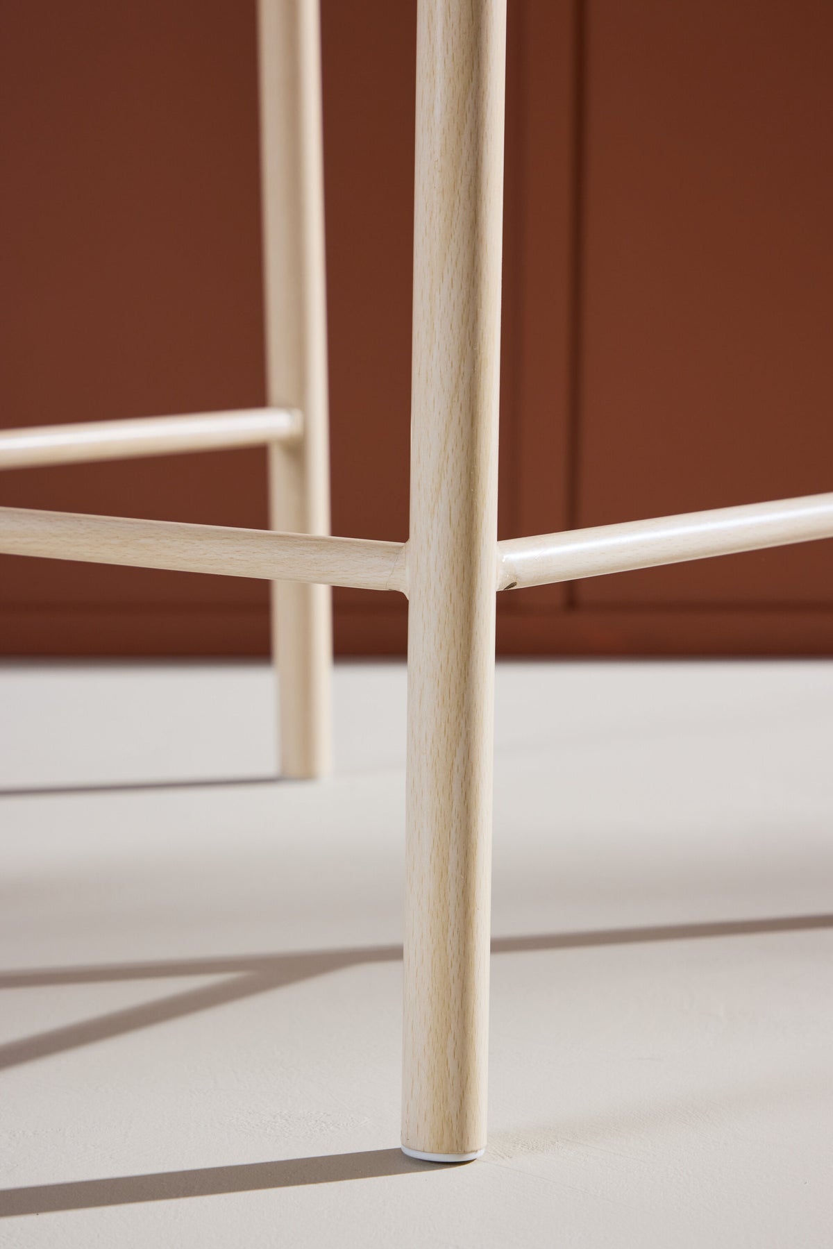 Polly Barstol – 55 x 101 x 52