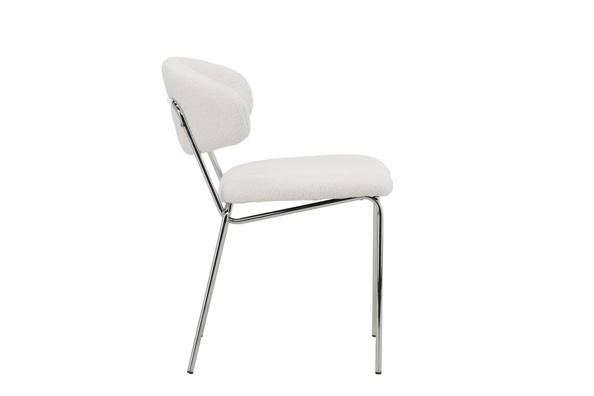 Chico Matstol – 59 x 79 x 50