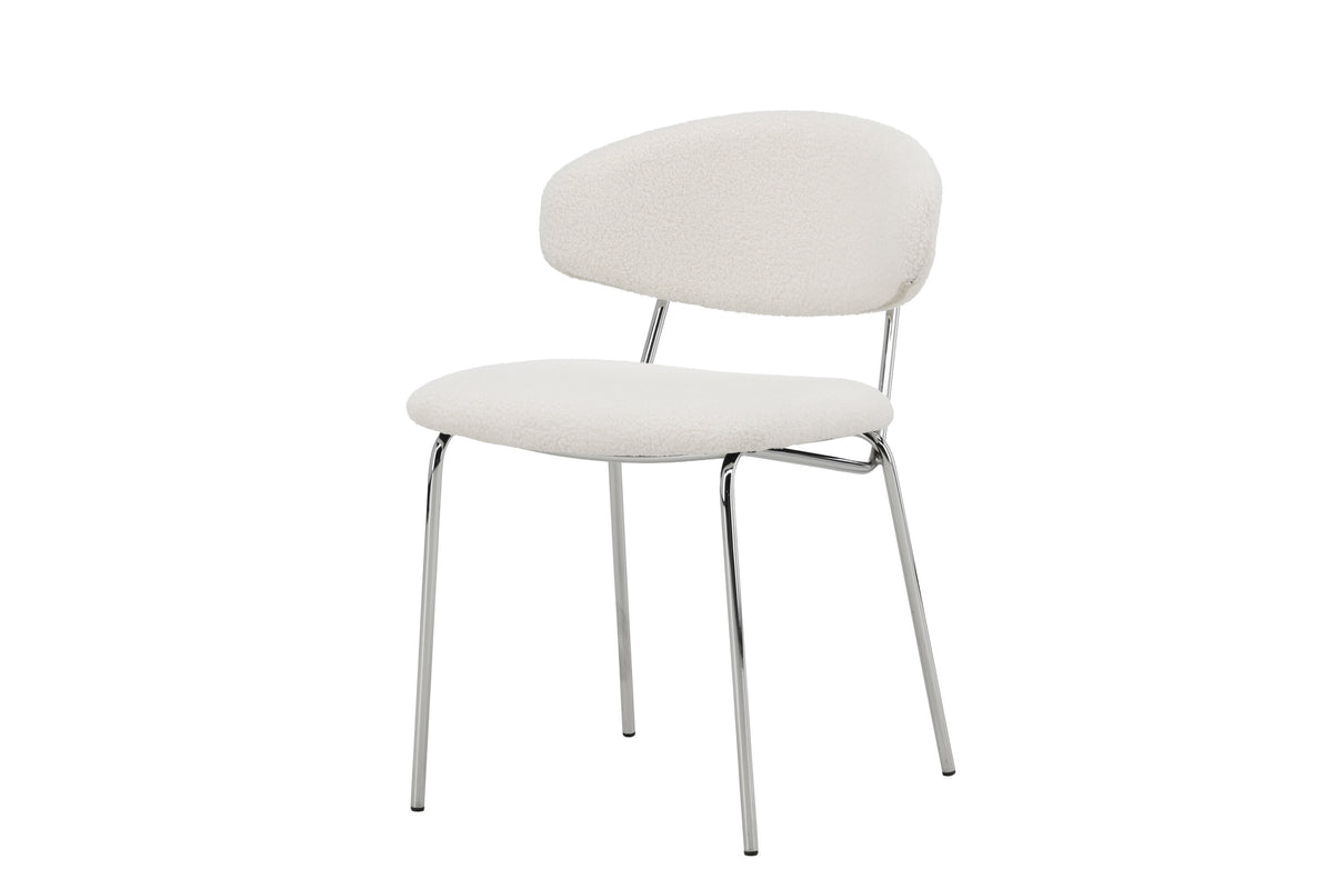 Chico Matstol – 59 x 79 x 50