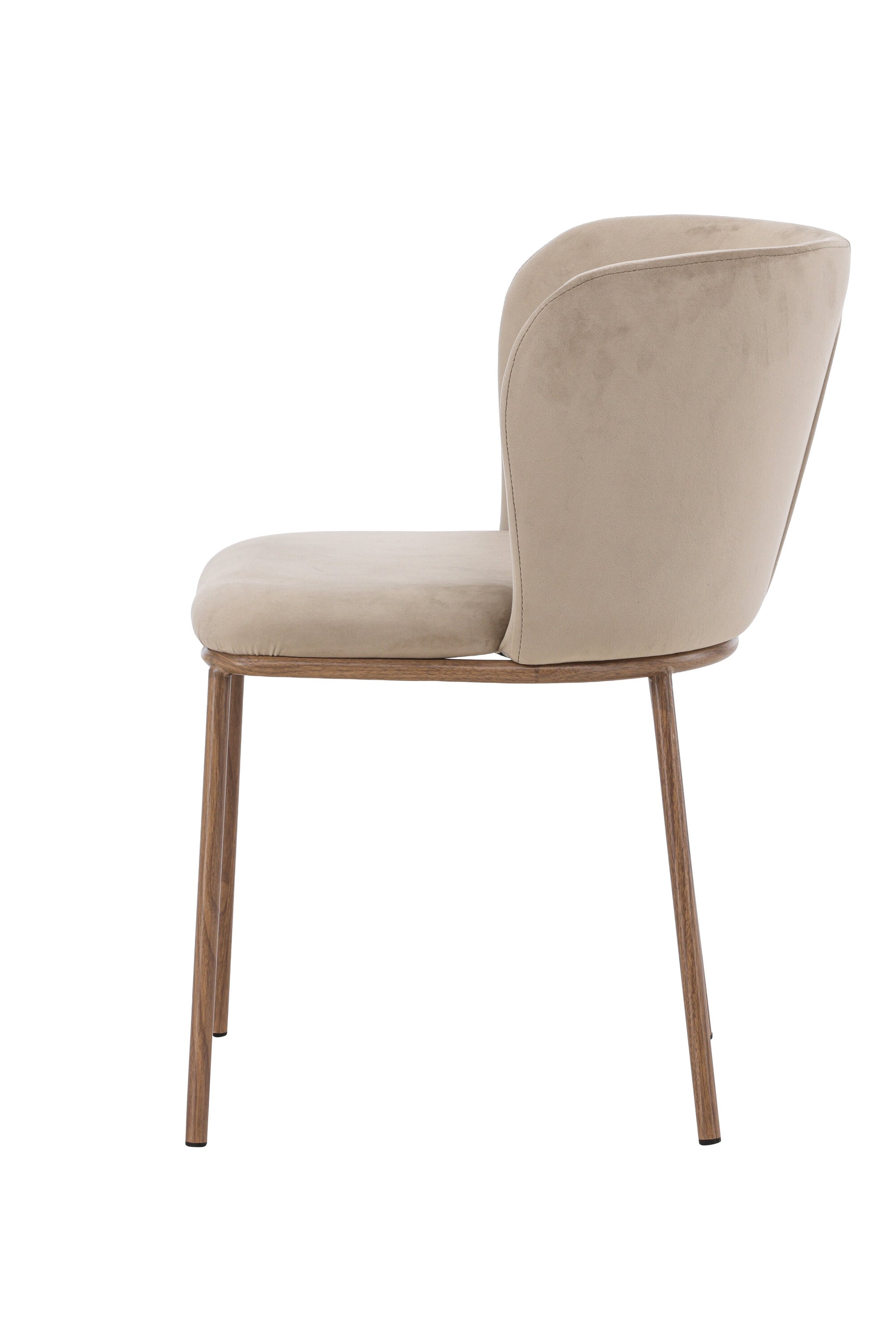 Edina Matstol – 60 x 77 x 53