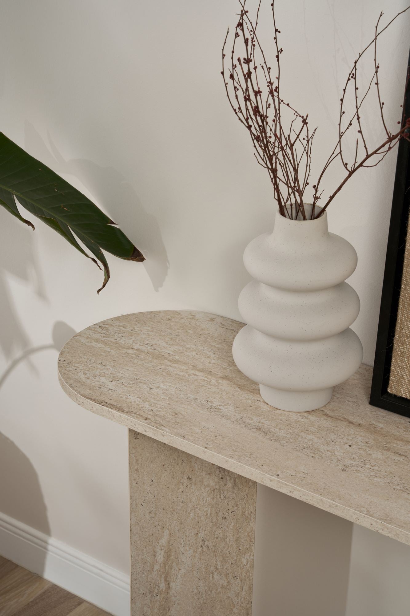Sira Konsolbord - Travertine look