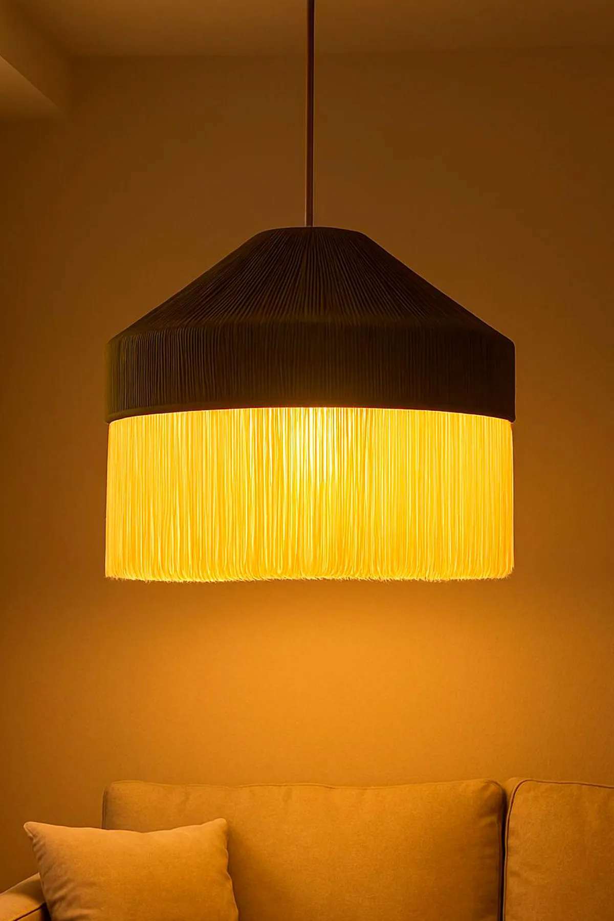 Ivernia taklampa