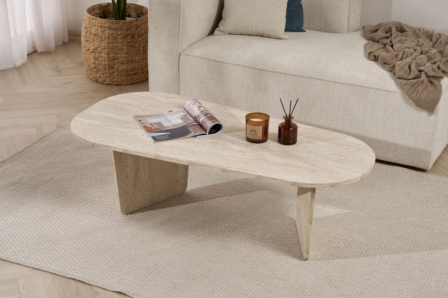 Ovalis Soffbord 130 cm - Travertine