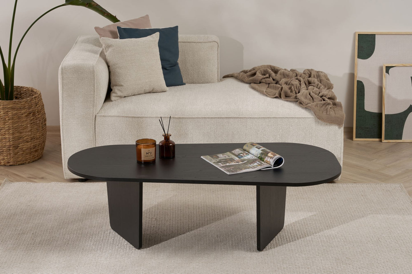 Ovalis Soffbord 130 cm - Wood Black