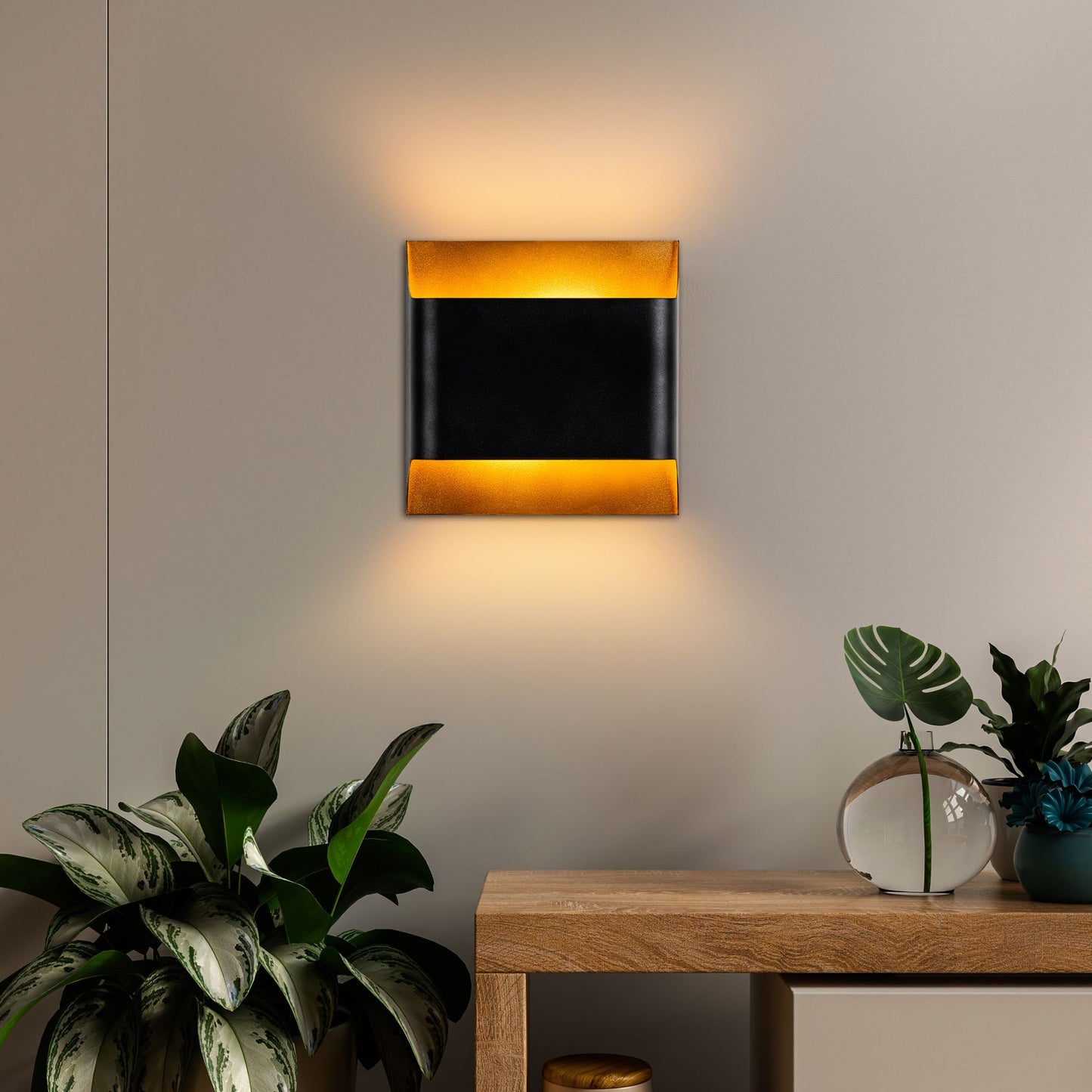 Bera vägglampa 25 x 25 x 11 cm