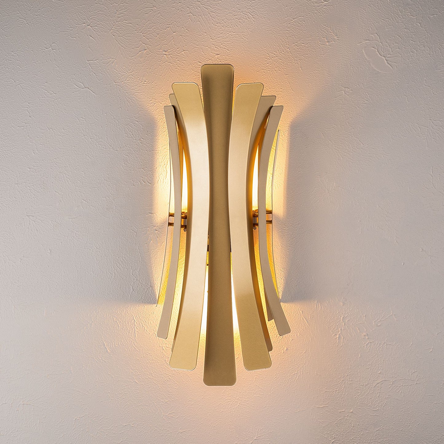 Lınea vägglampa