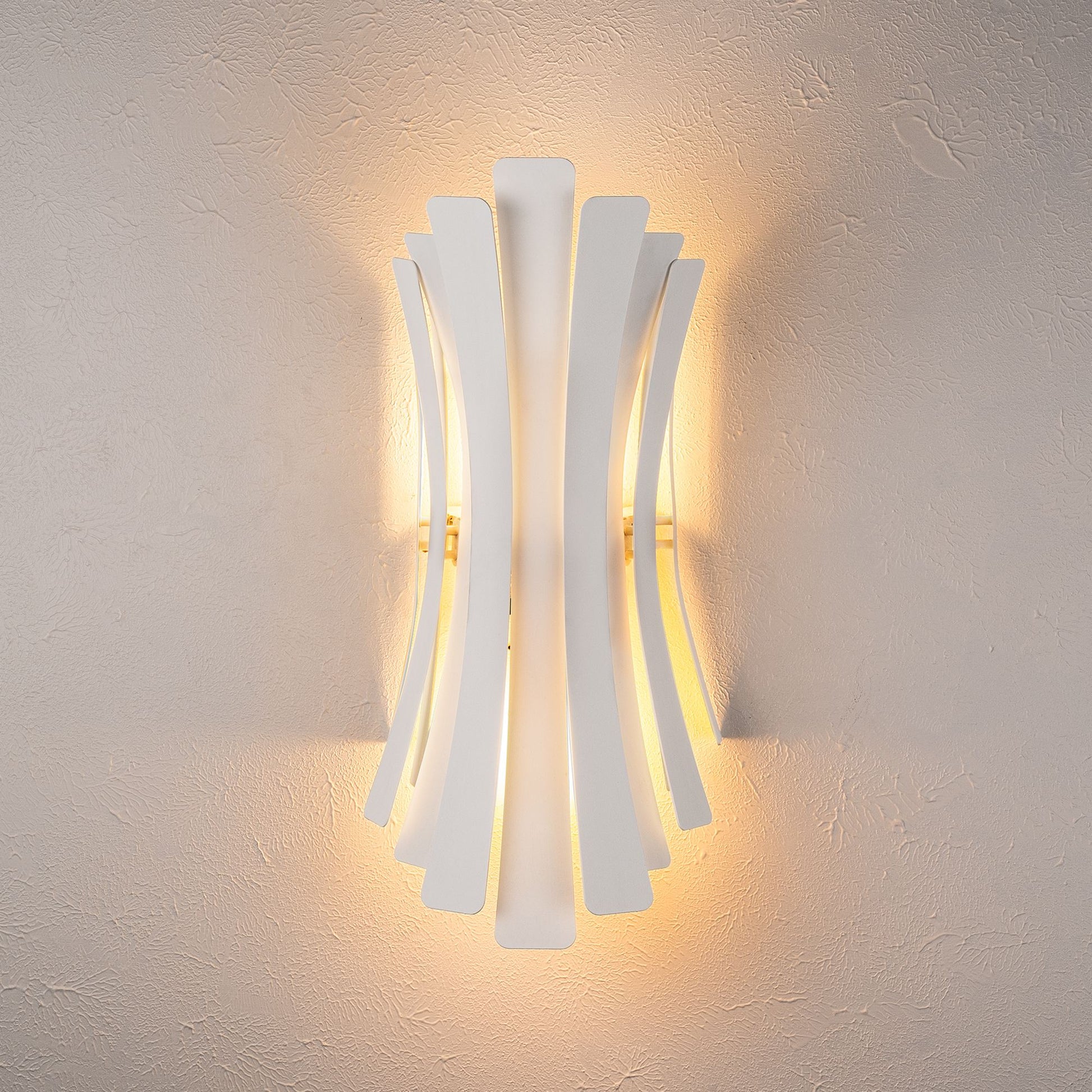 Lınea vägglampa