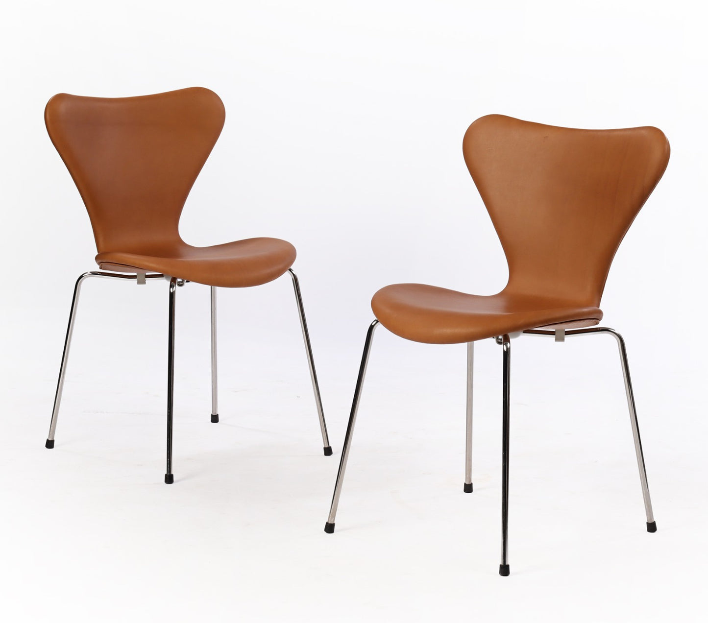 Fritz Hansen Sjuan 3107 Stol Helklädd i Cognac Läder