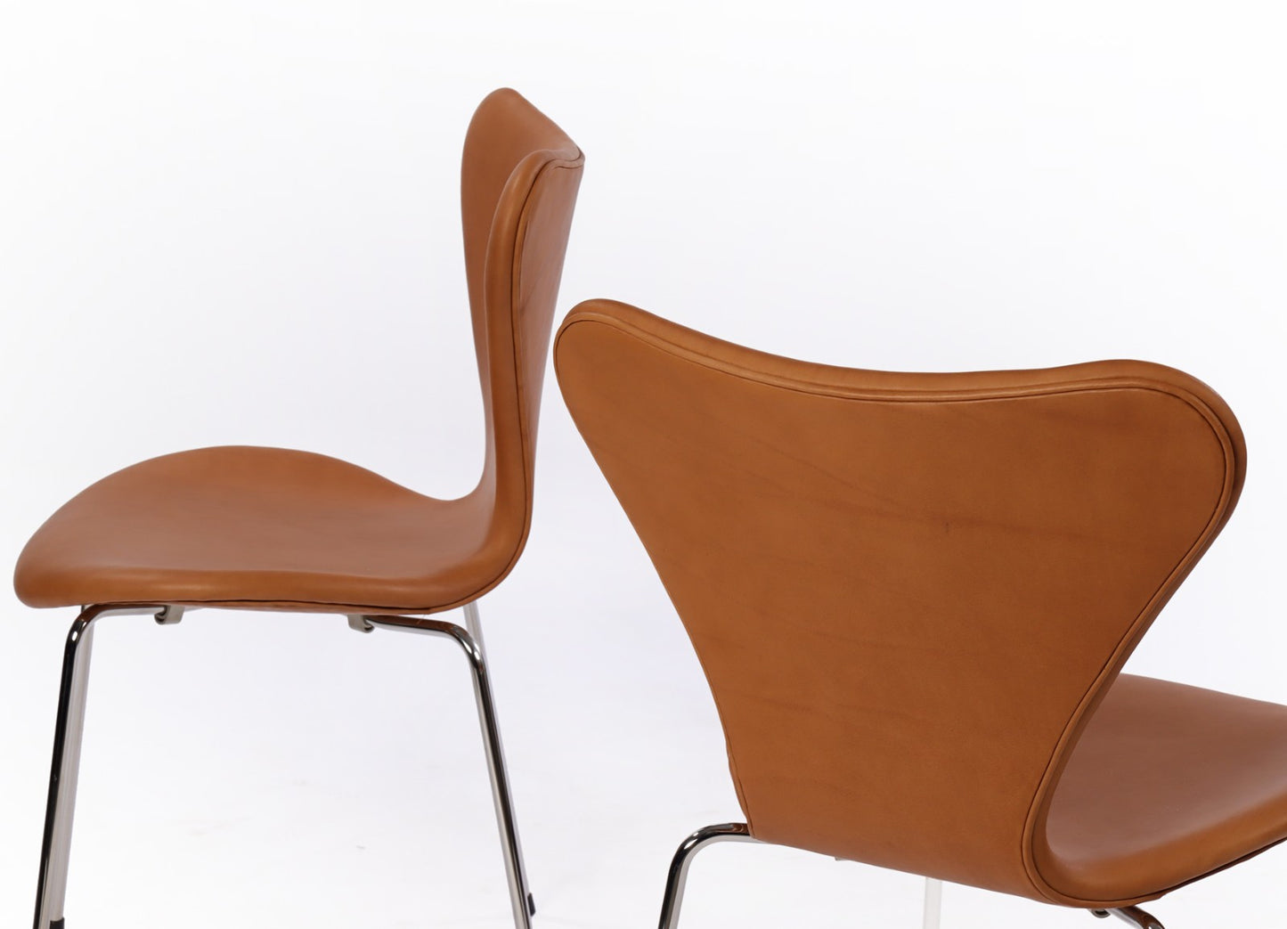 Fritz Hansen Sjuan 3107 Stol Helklädd i Cognac Läder