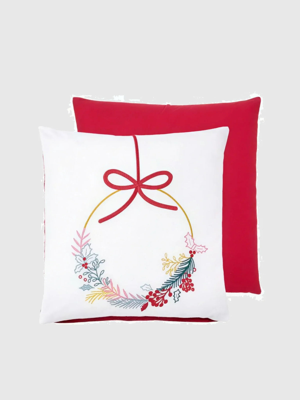 Broderat kuddfodral med julmotiv