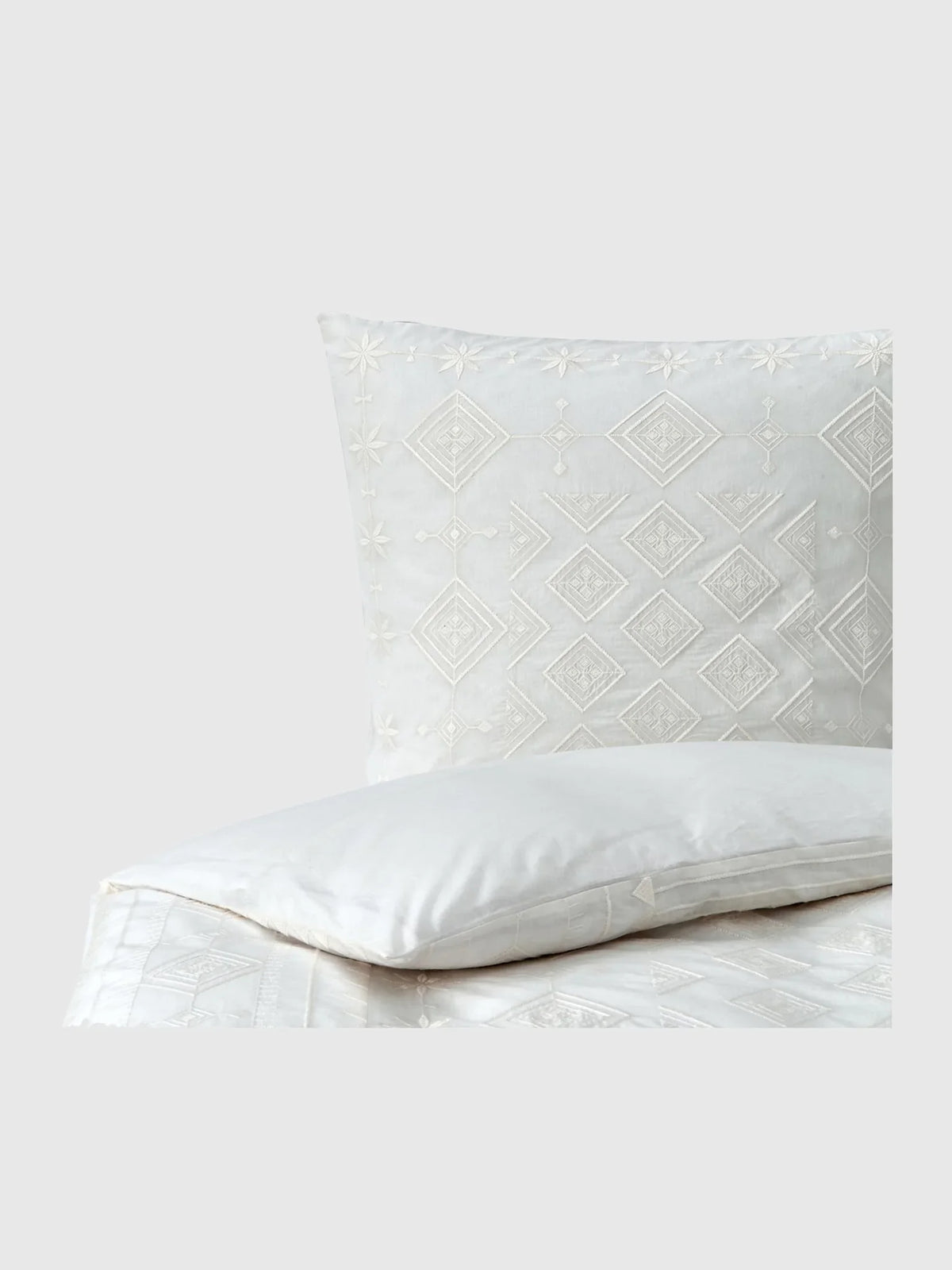 Broderat påslakan i bomull Elaine, B 260 x L 220 cm