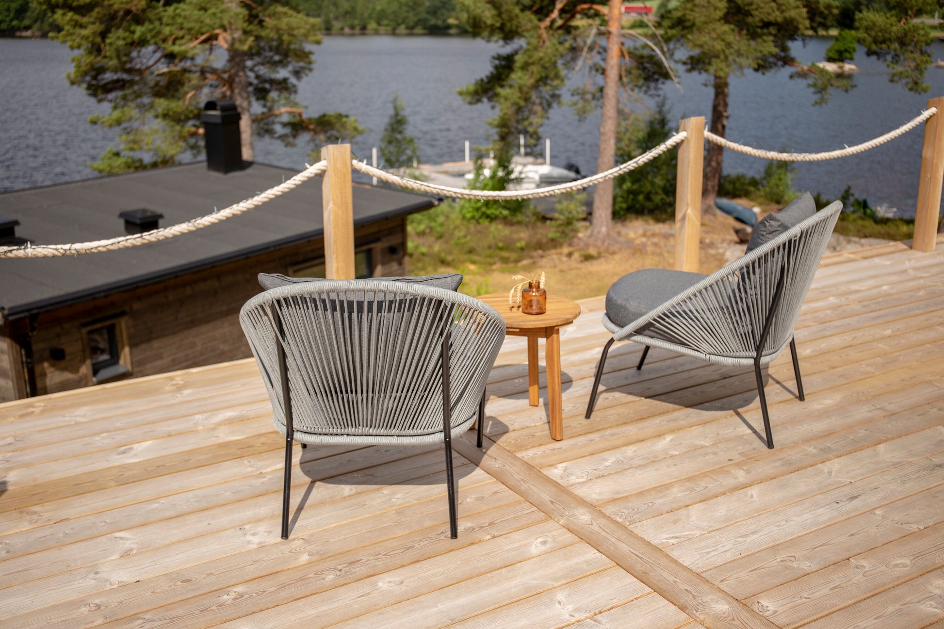 Matgrupp Chania med 2st matstolar Lindos