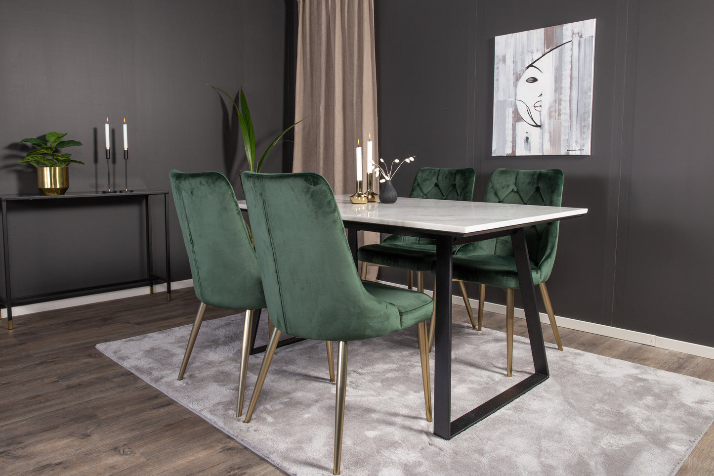 Estelle Matbord med Velvet Deluxe Stolarna Matgrupp