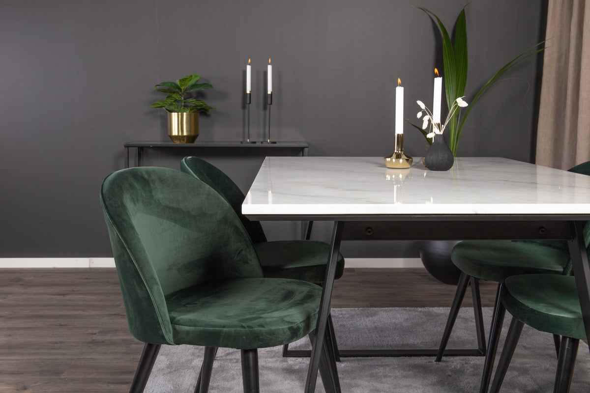 Estelle Matbord med Velvet Stolarna – Bord: 74,5x140x90 Stol: 57x76,5x50