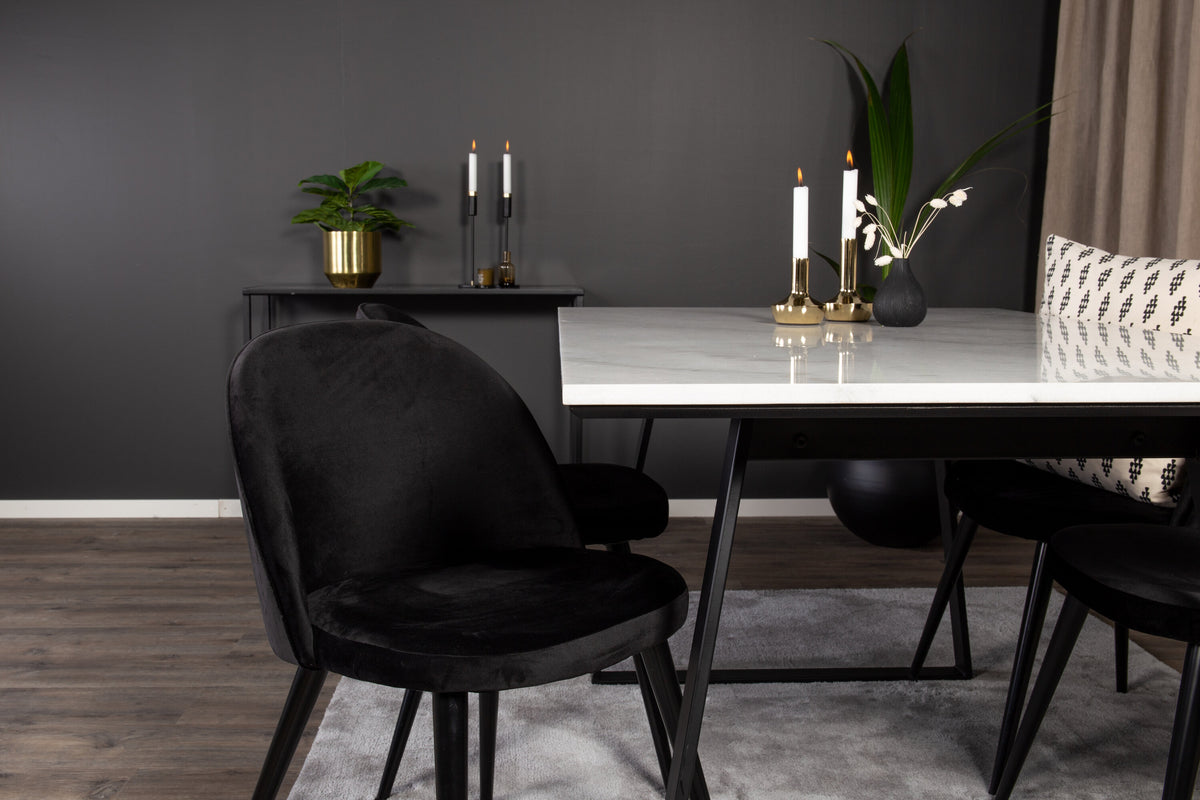 Estelle Matbord med Velvet Stolarna – Bord: 74,5x140x90 Stol: 57x76,5x50