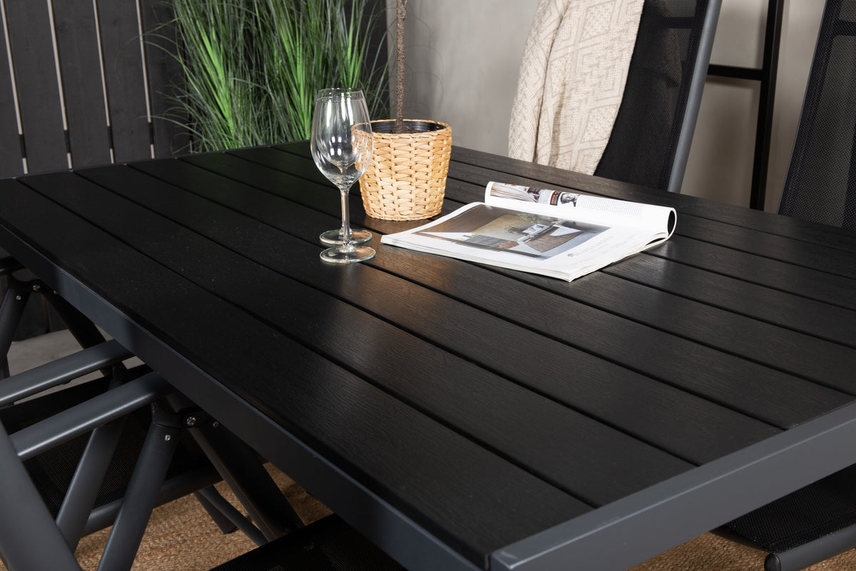 Break Matbord med Break Stolarna – Bord: 74x150x90 Stol: 62x107,5x55