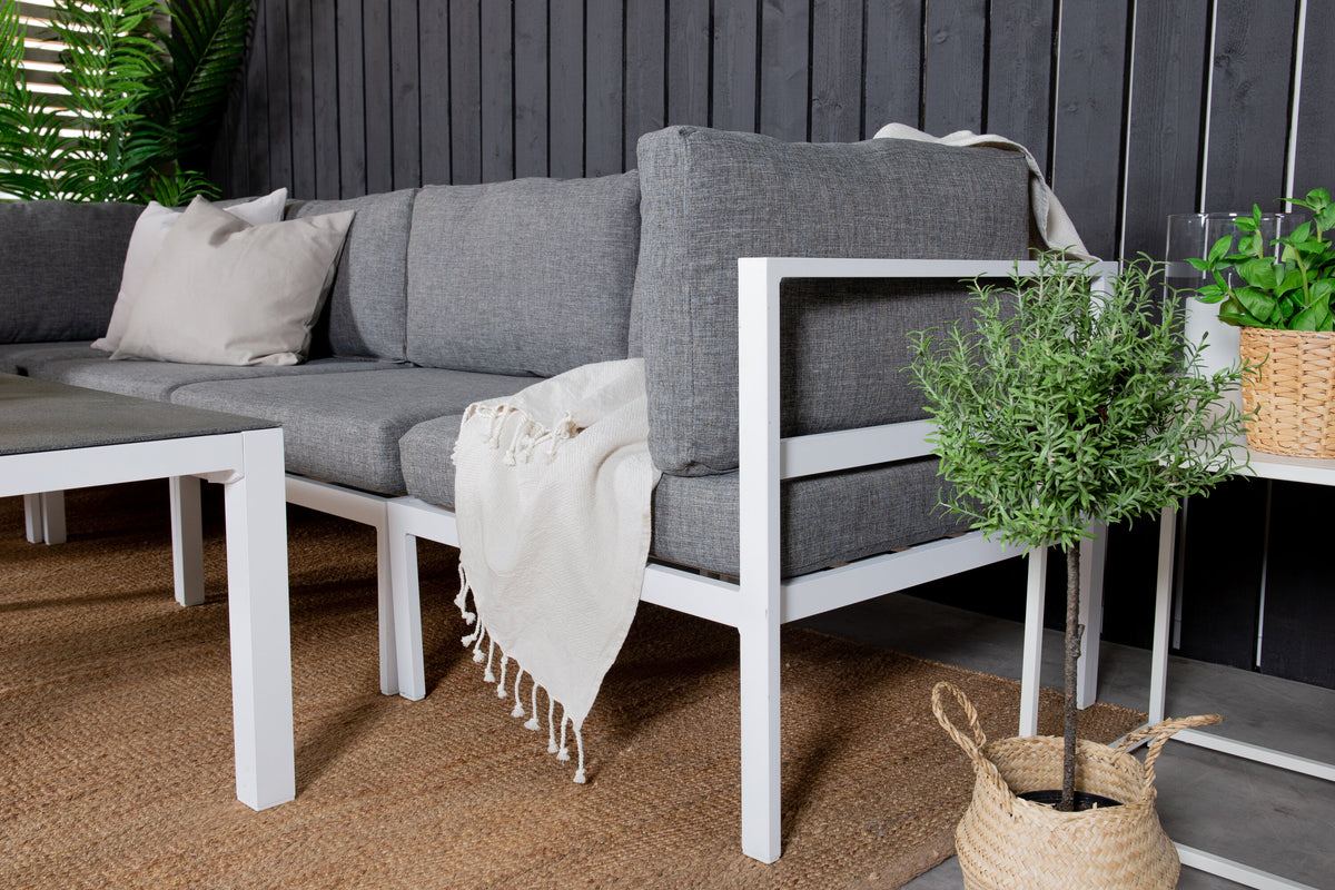 Soffgrupp Copacabana – Bord: 45x120x70 Soffa: D: 74 H: 65 W: 222x222