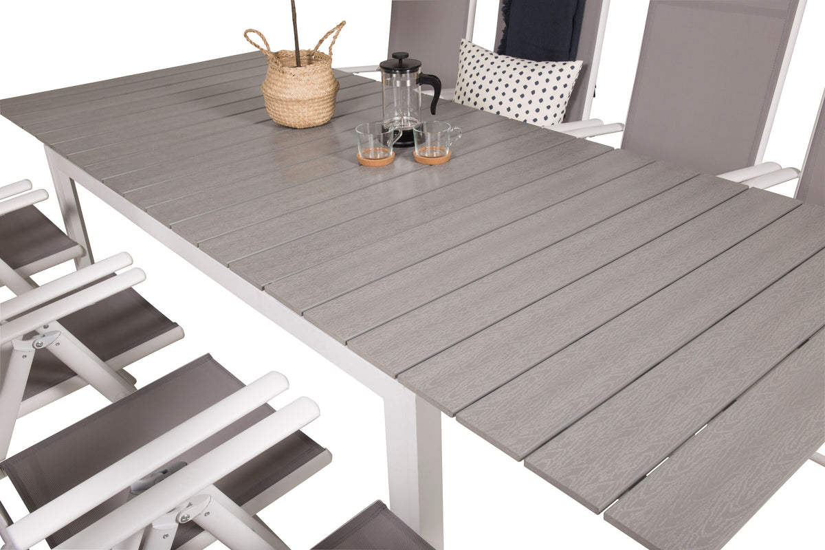 Levels Matbord med Break Stolarna – Bord: 75x160x100 Stol: 62x107,5x55