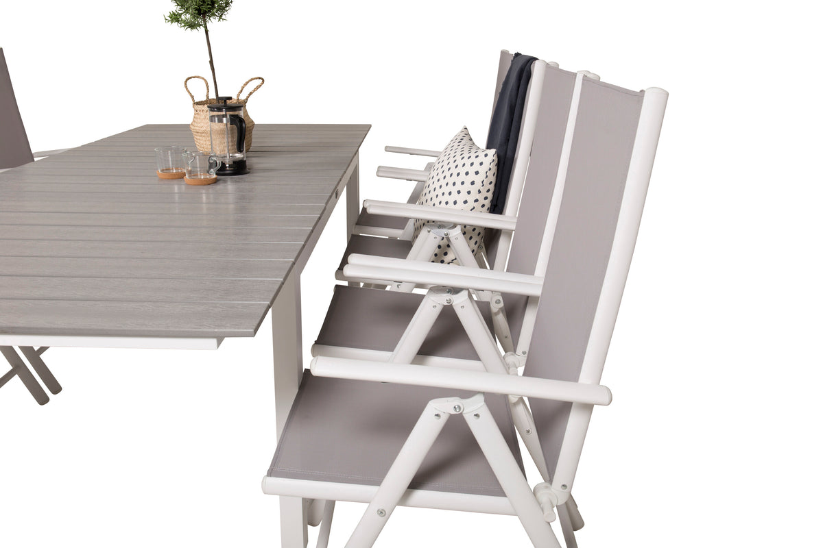 Levels Matbord med Break Stolarna – Bord: 75x160x100 Stol: 62x107,5x55