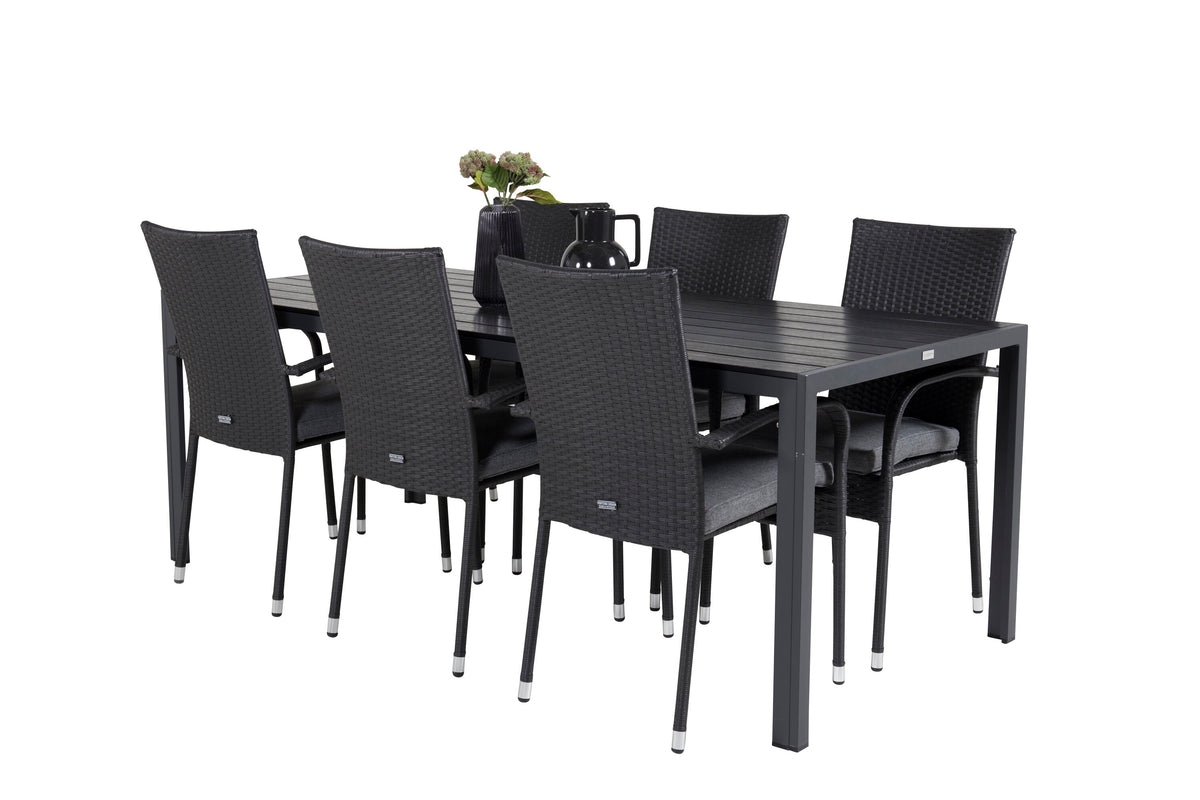 Break Matbord med Anna Stolarna – Bord: 74x205x90 Stol: 62x96x55