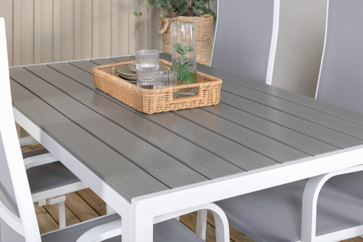 Break Matbord med Copacabana Stolarna – Bord: 74x150x90 Stol: 65x110x56,5