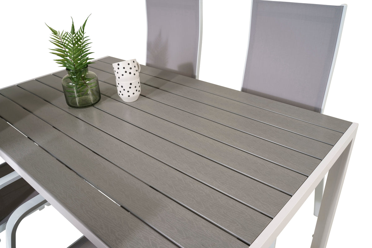Break Matbord med Copacabana Stolarna – Bord: 74x150x90 Stol: 65x110x56,5