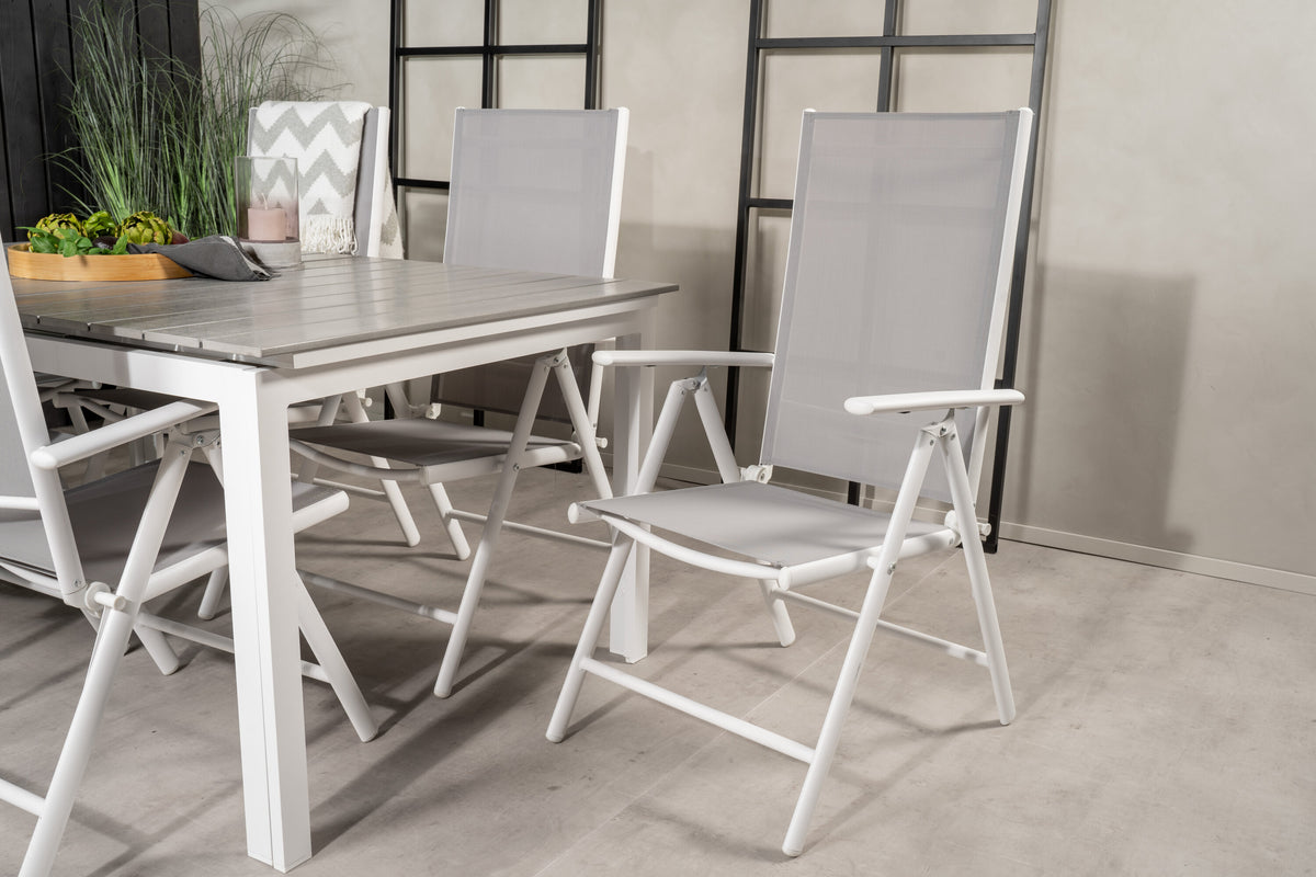 Levels Matbord med Break Stolarna – Bord: 75x160x100 Stol: 62x107,5x55