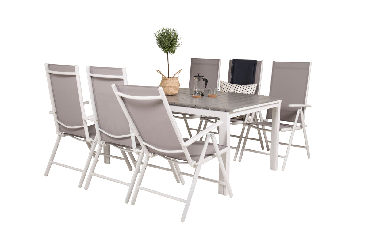 Levels Matbord med Break Stolarna – Bord: 75x160x100 Stol: 62x107,5x55